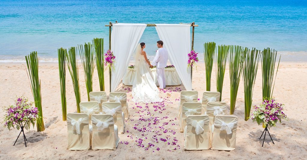 BT-thailand-doublepool-gallery-hotel-beach-wedding